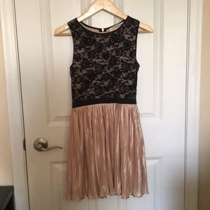 Black Floral Zip Up Dress w/ Nude Bottom